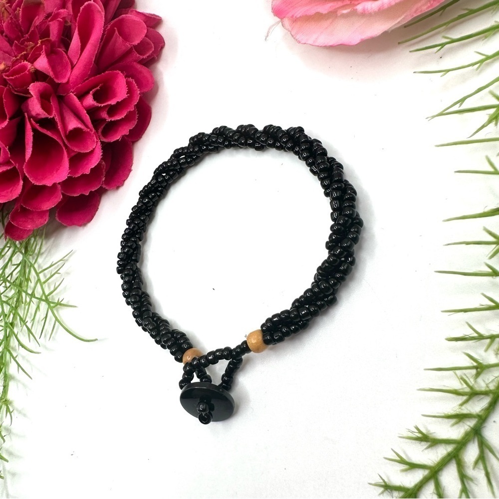 VINTAGE⚜️Black Spun Glass Beaded Bracelet - Picture 3 of 5